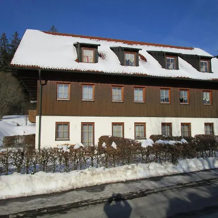 Seifert's Ferienwohnung Im Zwieslerwaldhaus * Lindberg